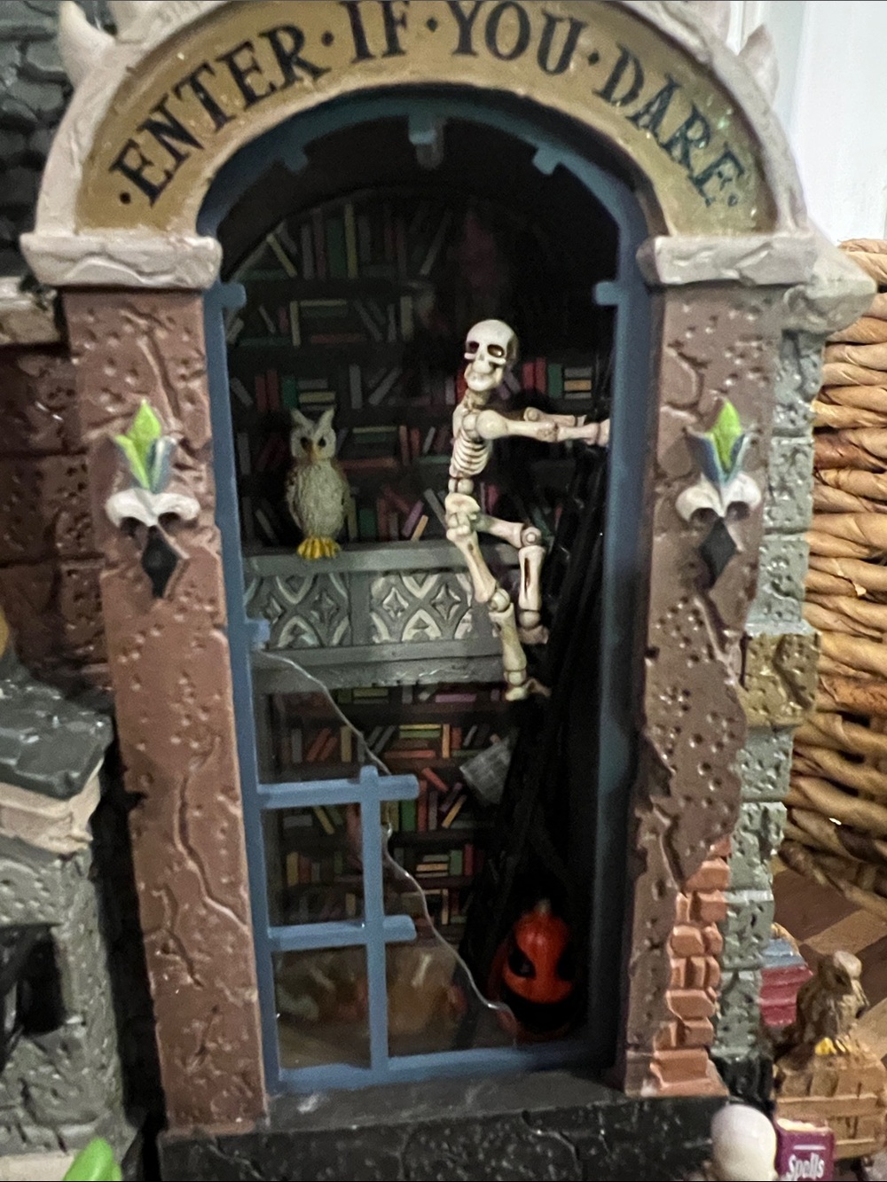 Lemax spooky town Halloween haunted library books bookish house display - Picture 5 of 11